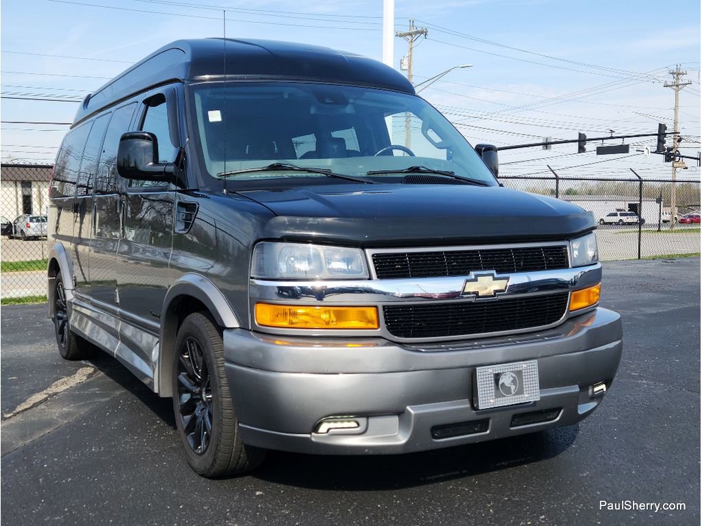 Used 2021 Chevrolet Express 2500 LS w/ Enhanced Convenience Package image 11