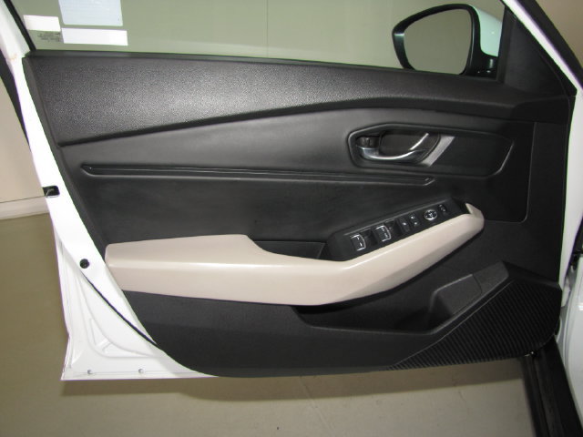 Certified 2023 Honda Accord EX image 33