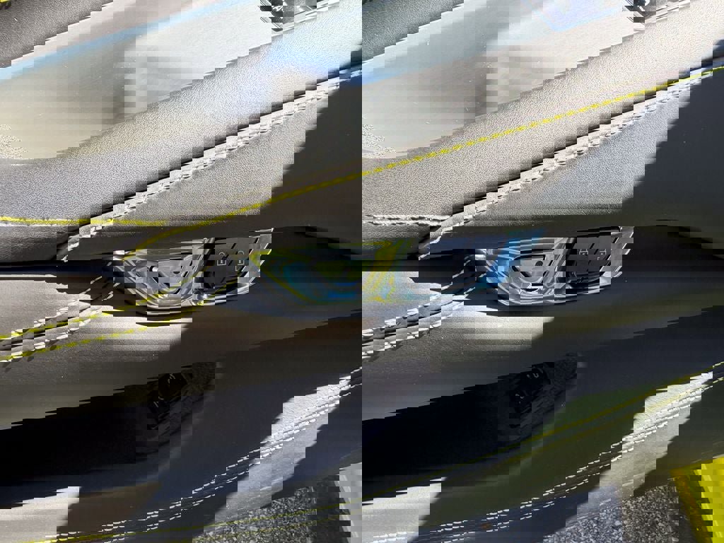 Used 2022 Chevrolet Corvette Stingray Premium Cpe RWD image 19