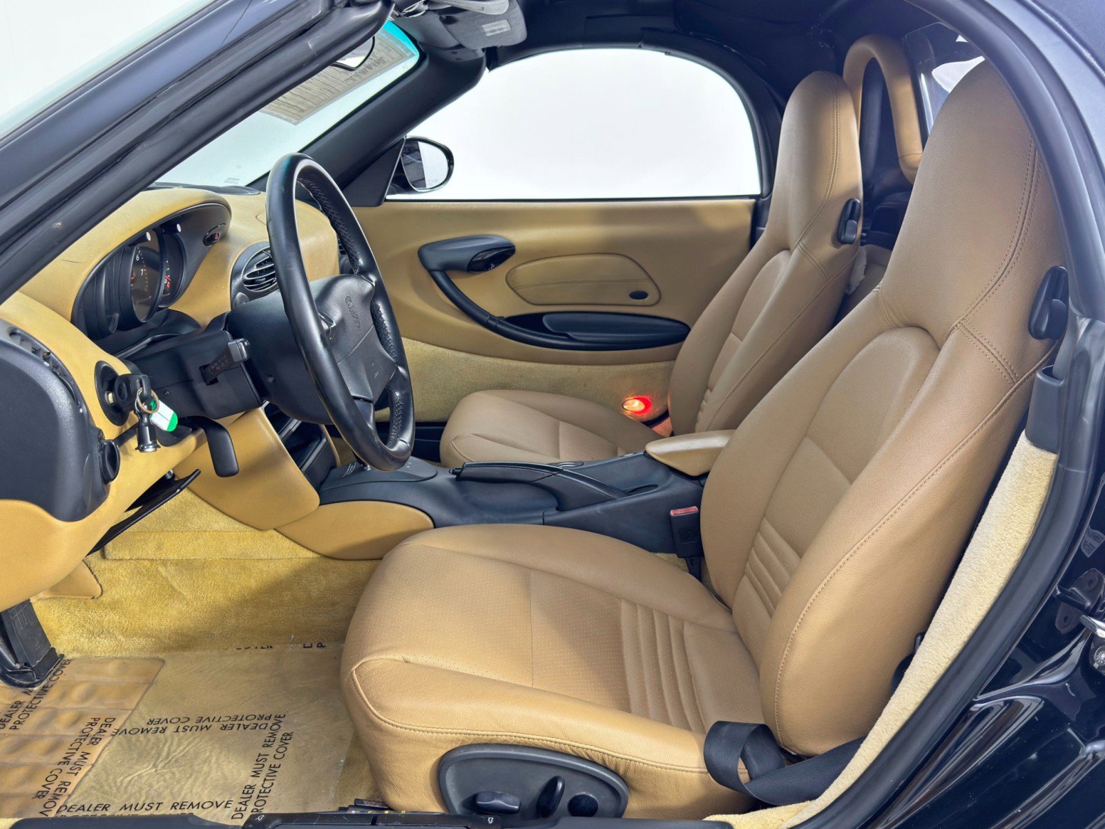 Used 1999 Porsche Boxster image 14