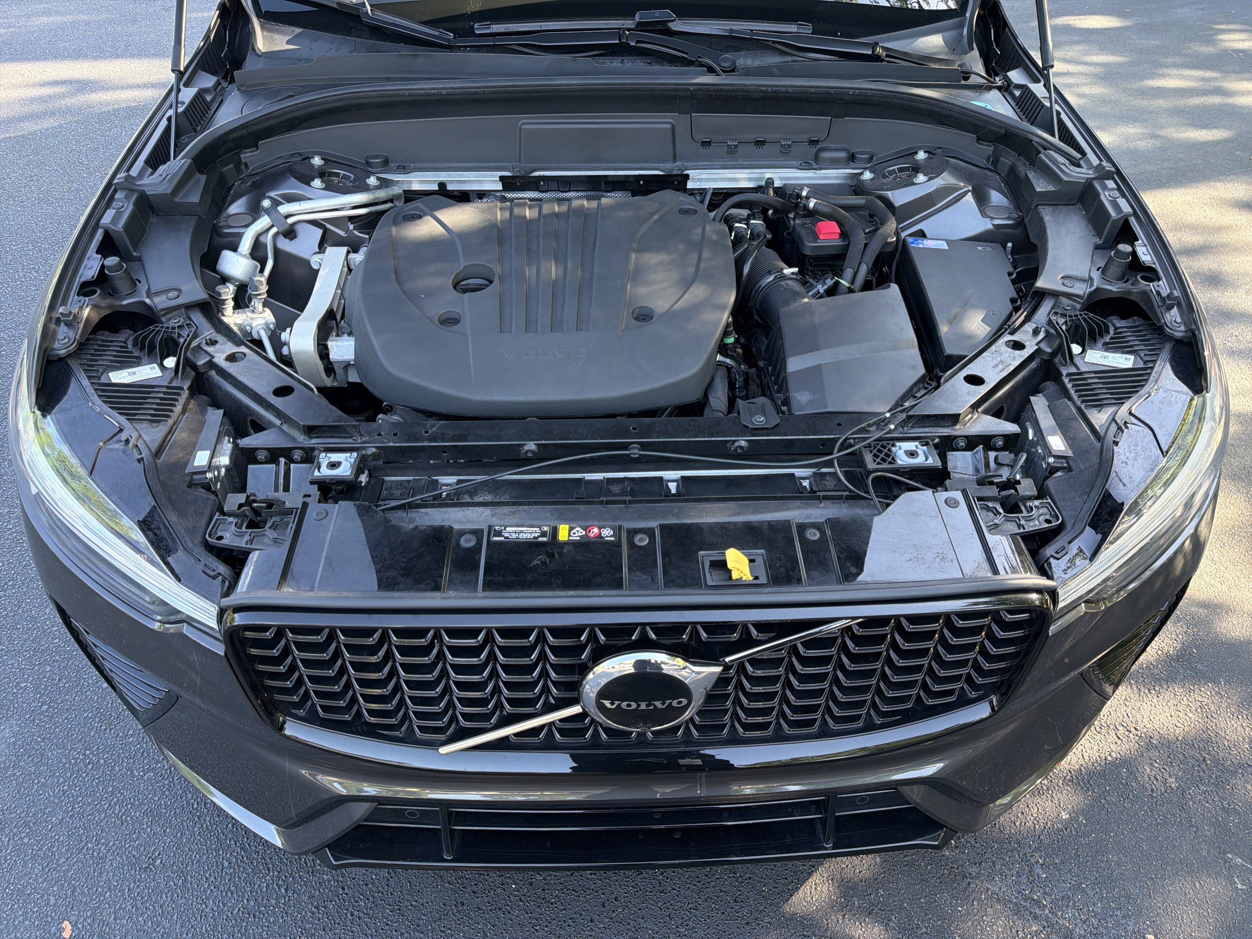 Certified 2023 Volvo XC60 B5 Ultimate image 36