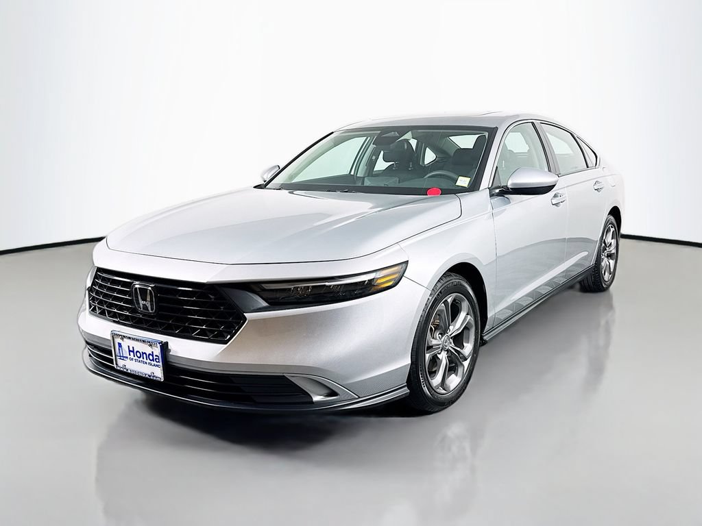 Used 2024 Honda Accord EX image 3