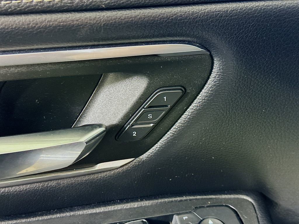Used 2025 RAM 1500 Laramie image 21