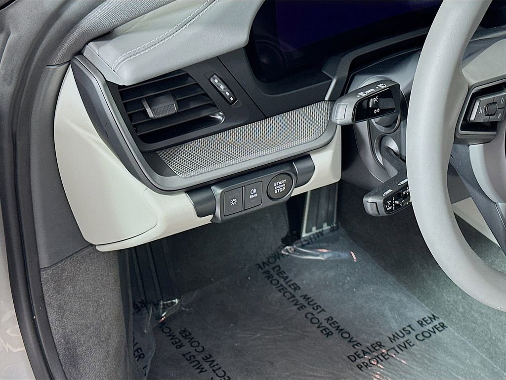 New 2025 Porsche 911 Carrera image 11