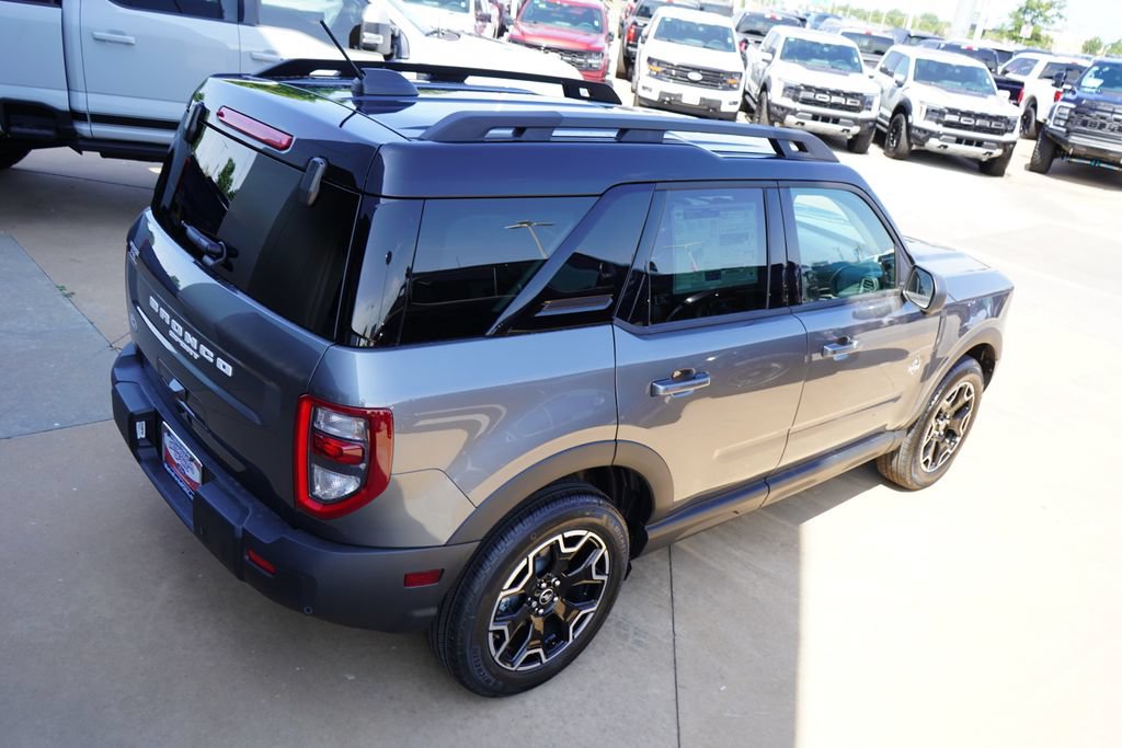 New 2026 Ford Bronco Sport Outer Banks w/ Outer Banks Tech Package+ AWD/4WD image 15