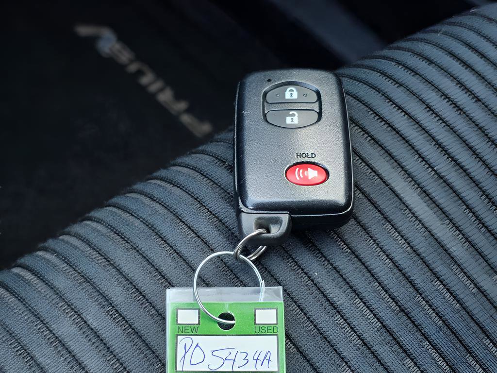 Used 2015 Toyota Prius V Two image 33