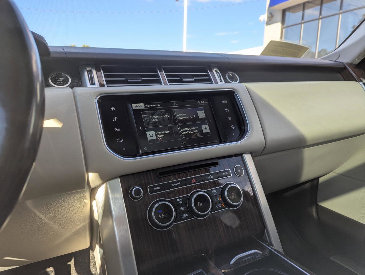 Used 2016 Land Rover Range Rover Supercharged image 21