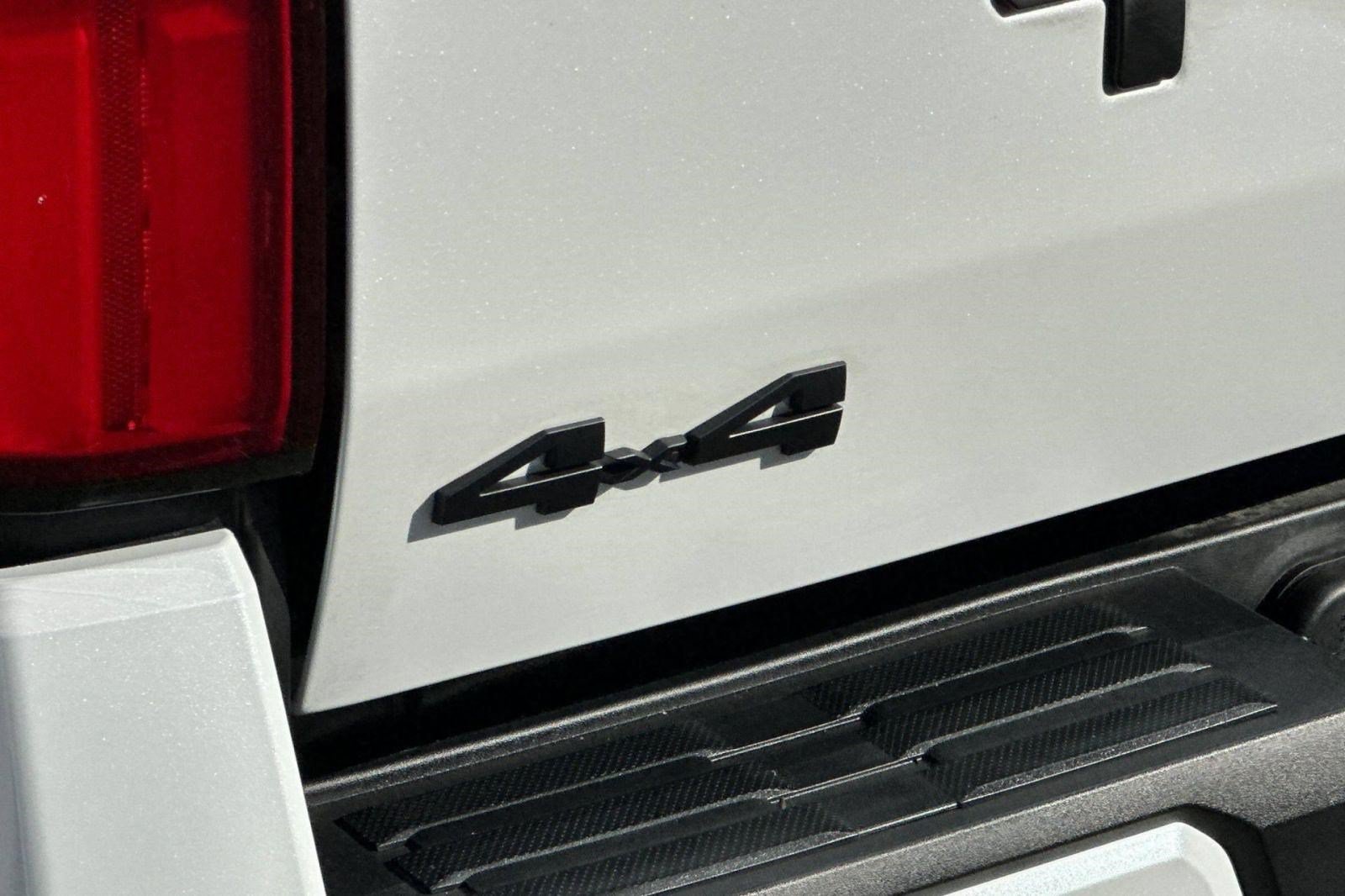 Used 2025 Toyota Tacoma TRD Sport AWD/4WD image 31