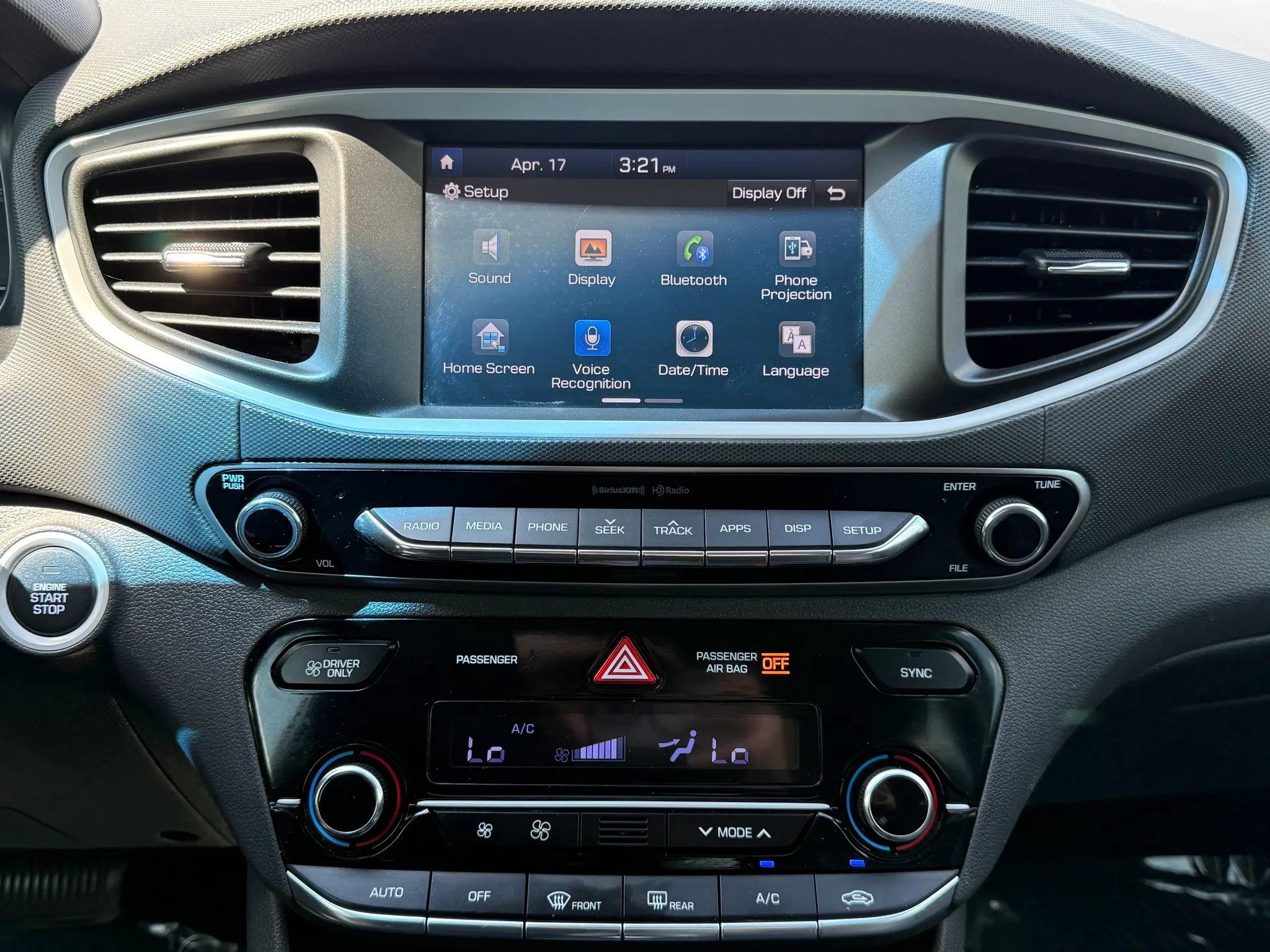 Used 2017 Hyundai Ioniq SEL image 26