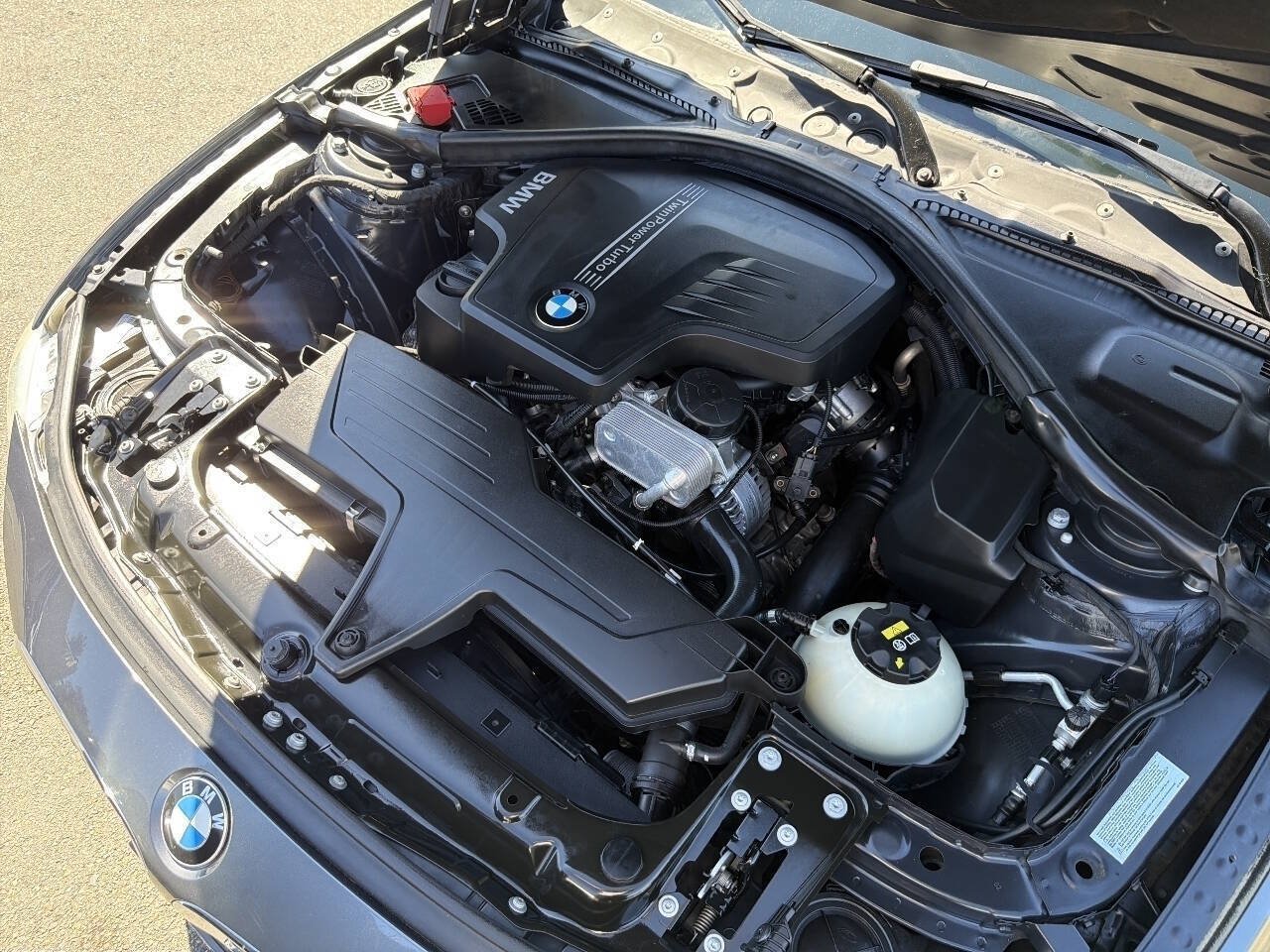 Used 2014 BMW 320i Sedan RWD image 13