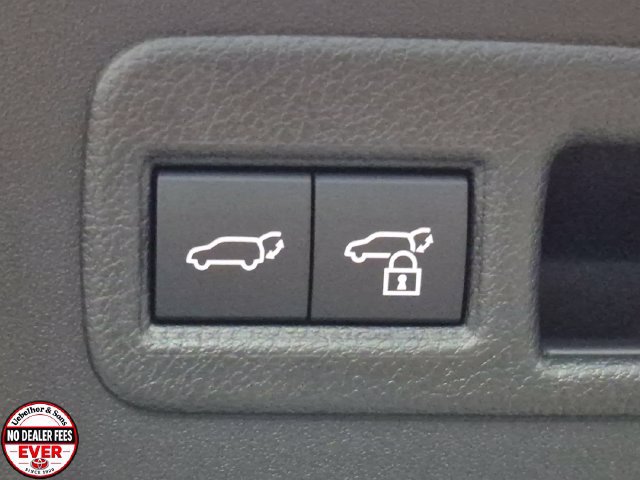 New 2026 Toyota C-HR AWD/4WD image 28