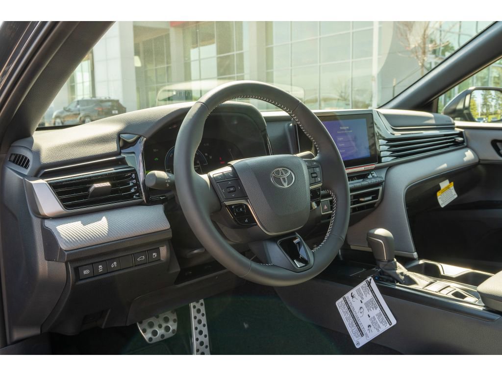 New 2026 Toyota Camry SE image 10