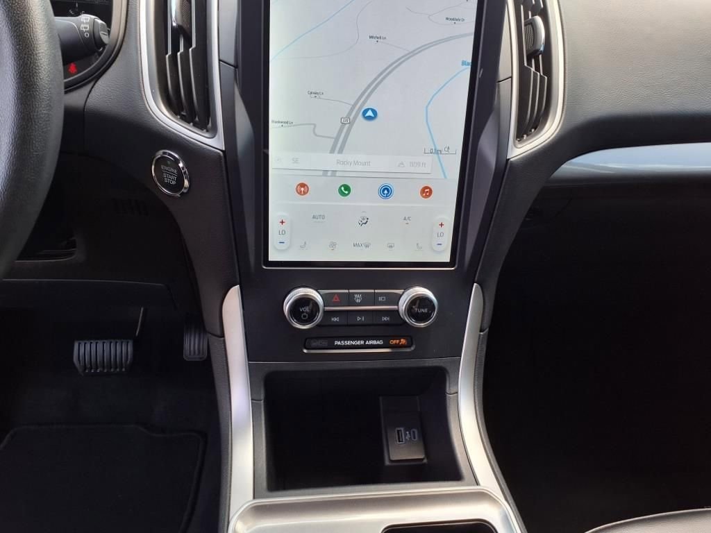 Used 2024 Ford Edge SEL image 23