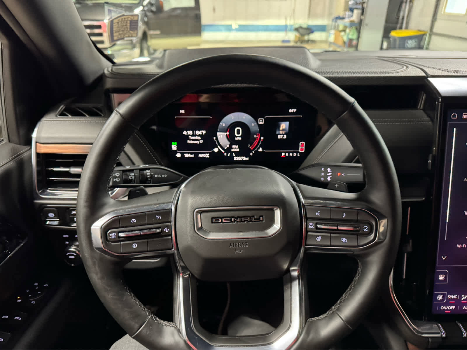 Certified 2025 GMC Yukon Denali image 19