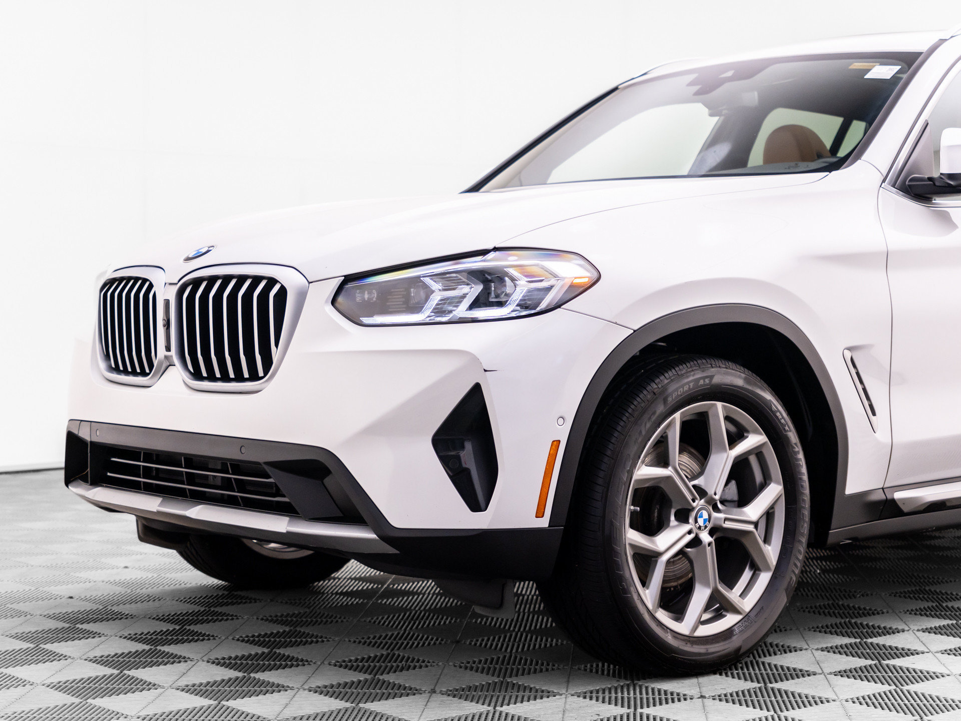 Certified 2024 BMW X3 xDrive30i w/ Convenience Package AWD/4WD image 39