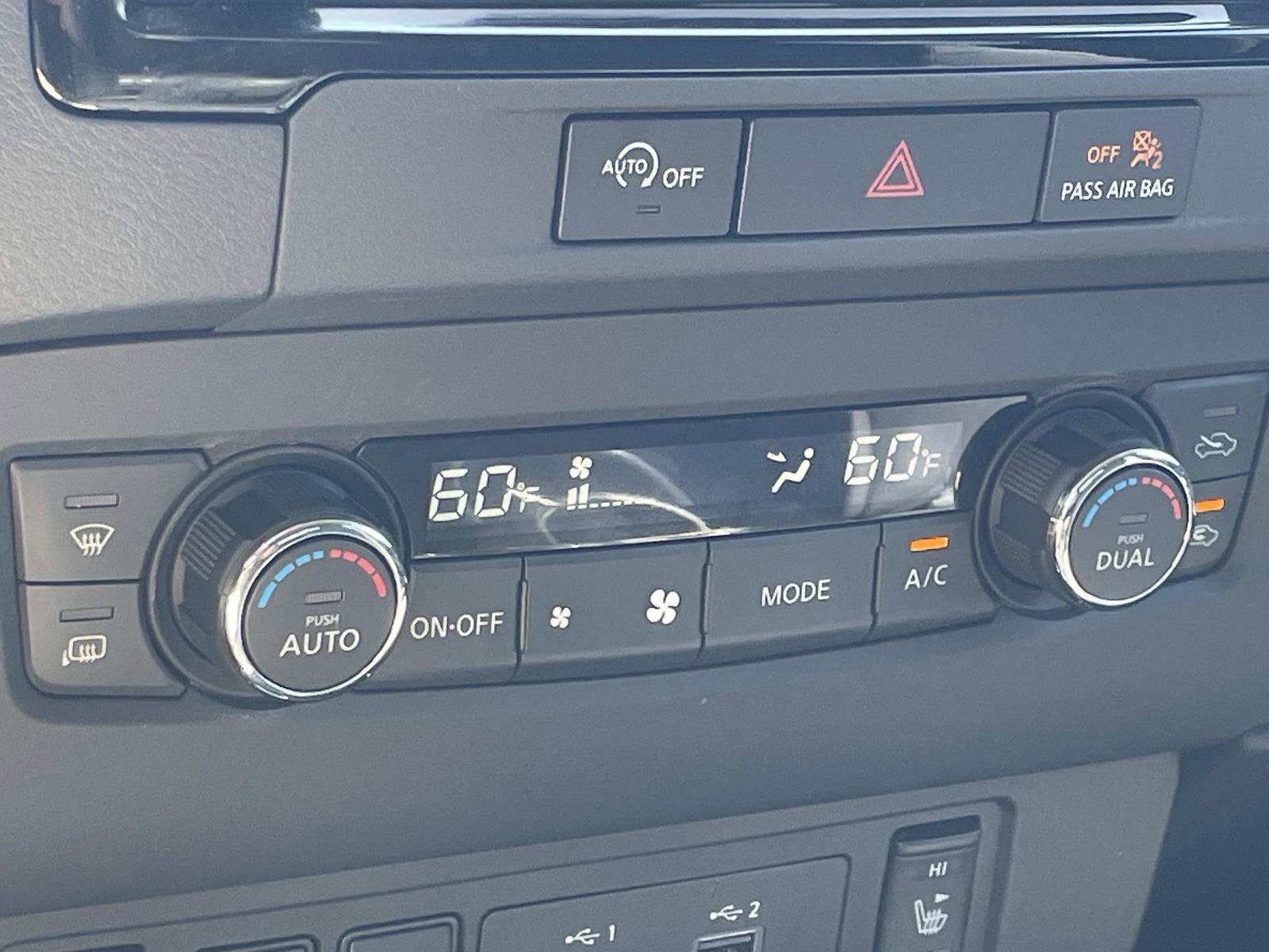 Used 2024 Nissan Frontier SV w/ SV Convenience Package image 17