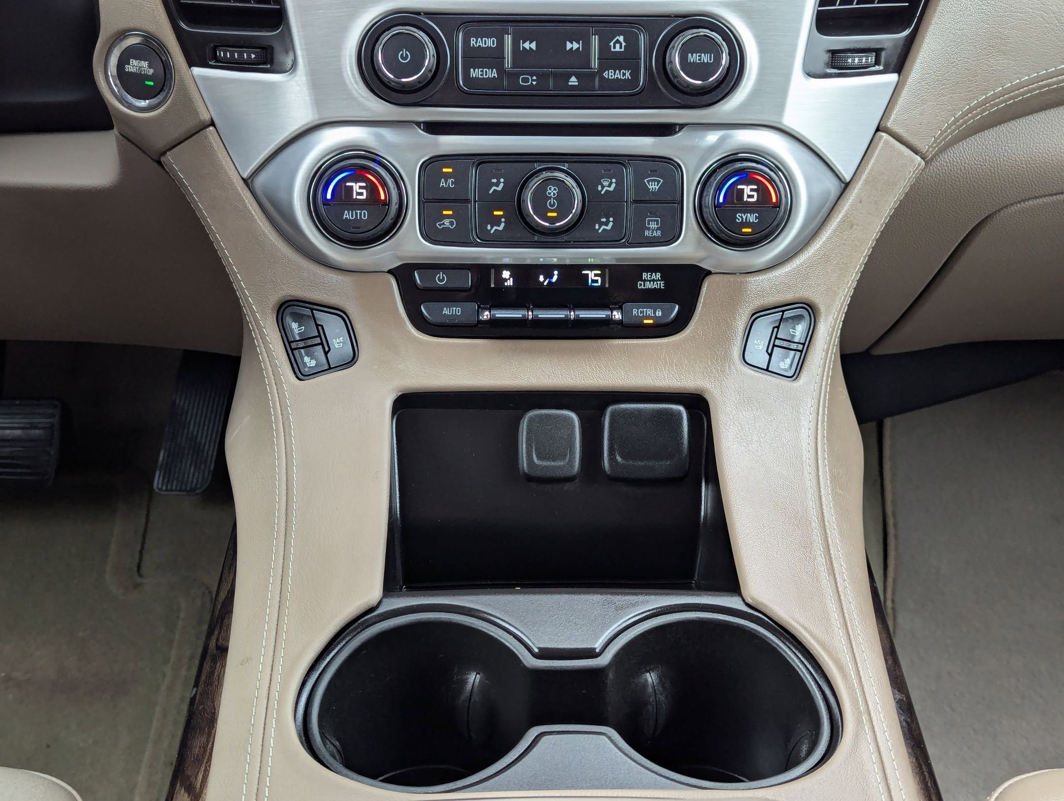 Used 2016 GMC Yukon SLT w/ Open Road Package image 21