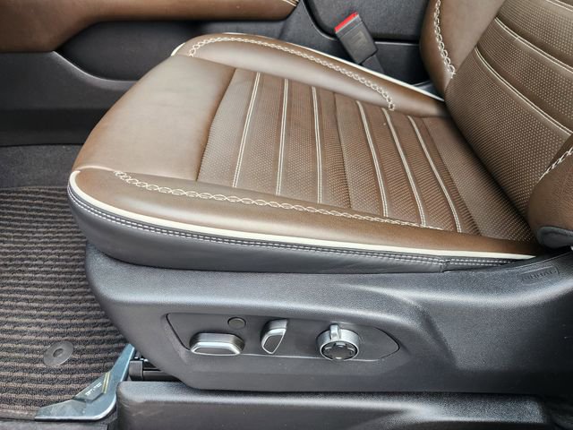 Used 2025 GMC Yukon Denali Ultimate image 21