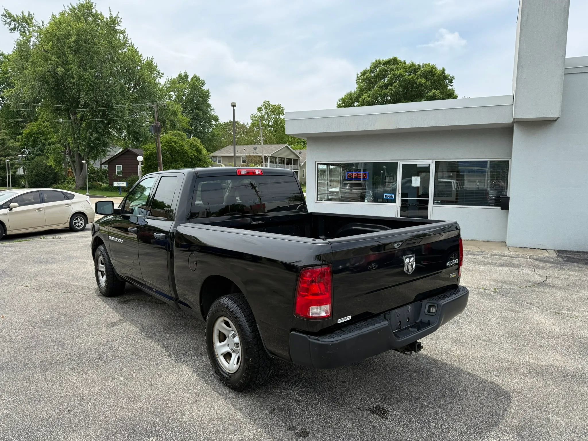 Used 2012 RAM 1500 Tradesman AWD/4WD image 5