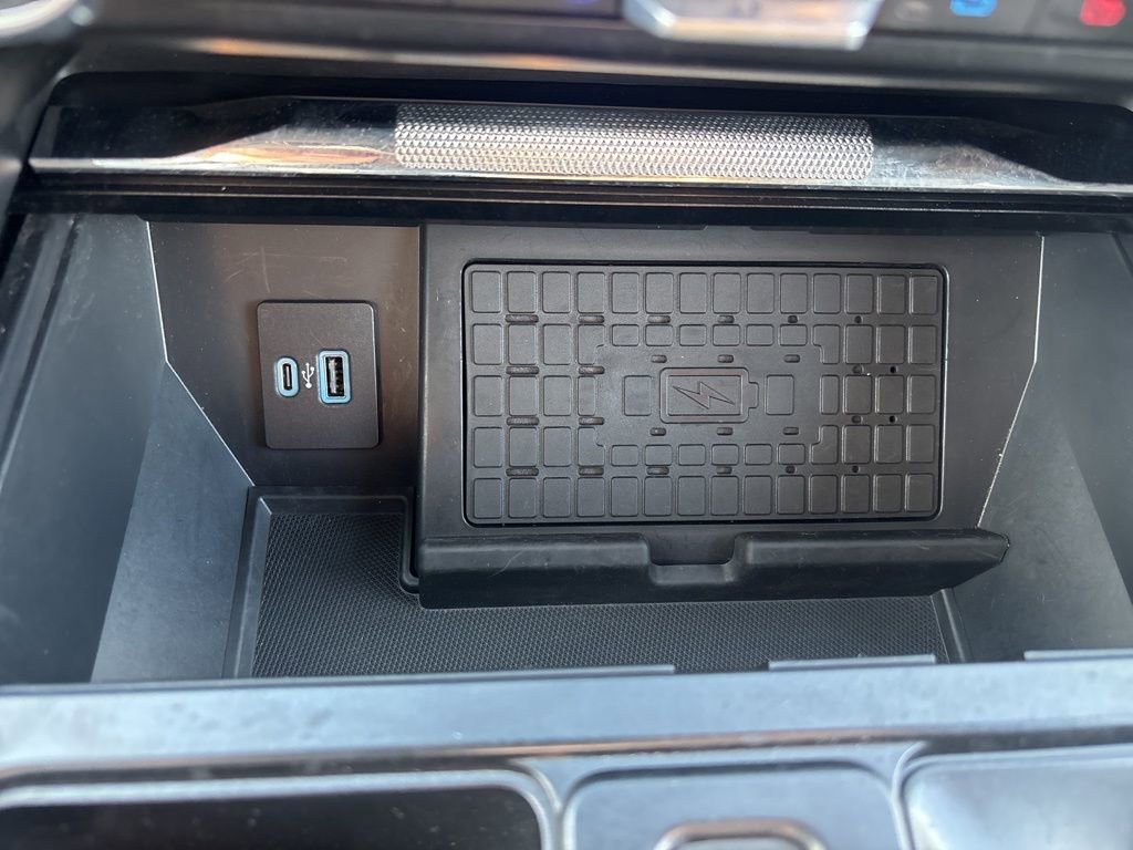 Used 2023 Ford F150 Lariat w/ Equipment Group 502A High image 28