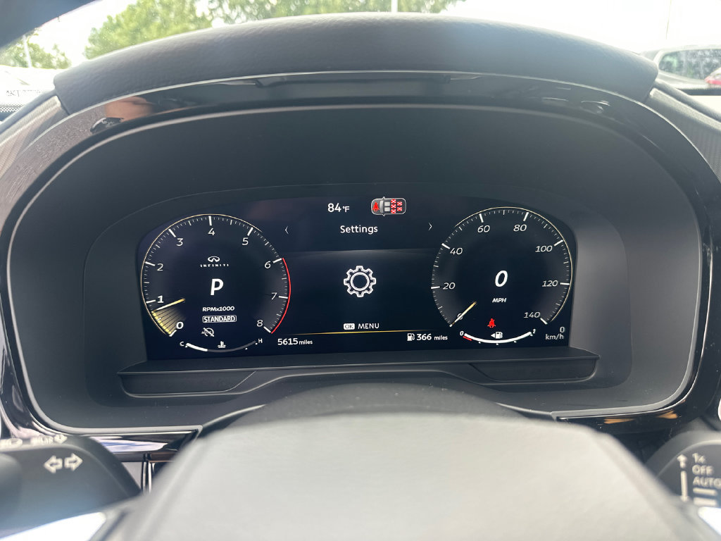 Used 2026 INFINITI QX60 Pure w/ Cargo Package FWD image 27