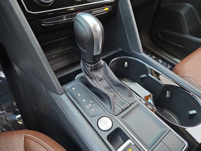 Used 2023 Volkswagen Atlas SE w/ Black Wheel Package image 22