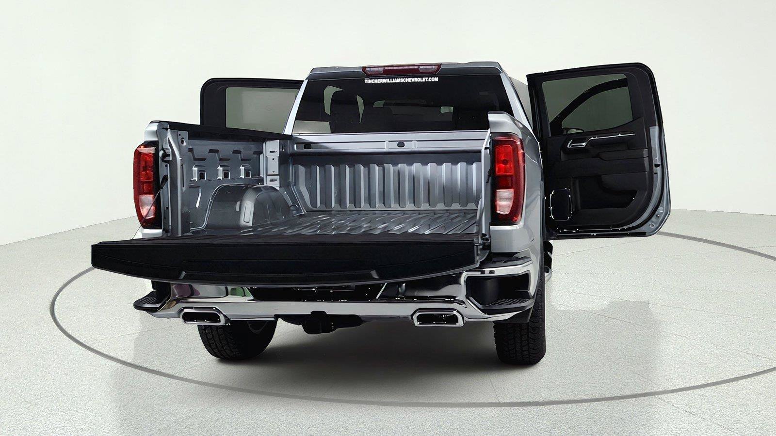 Used 2026 GMC Sierra 1500 SLE w/ X31 Off-Road Package AWD/4WD image 13