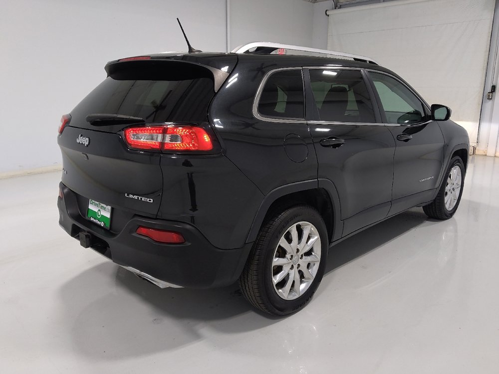 Used 2015 Jeep Cherokee Limited w/ Luxury Group image 9