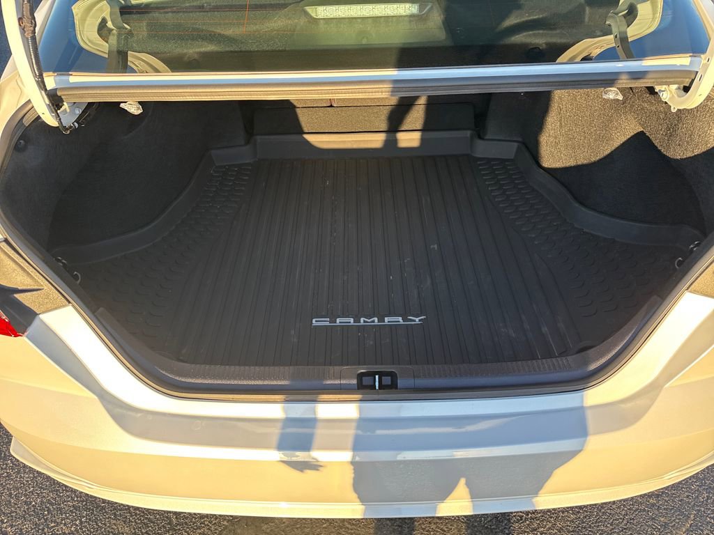 Used 2025 Toyota Camry XSE image 26