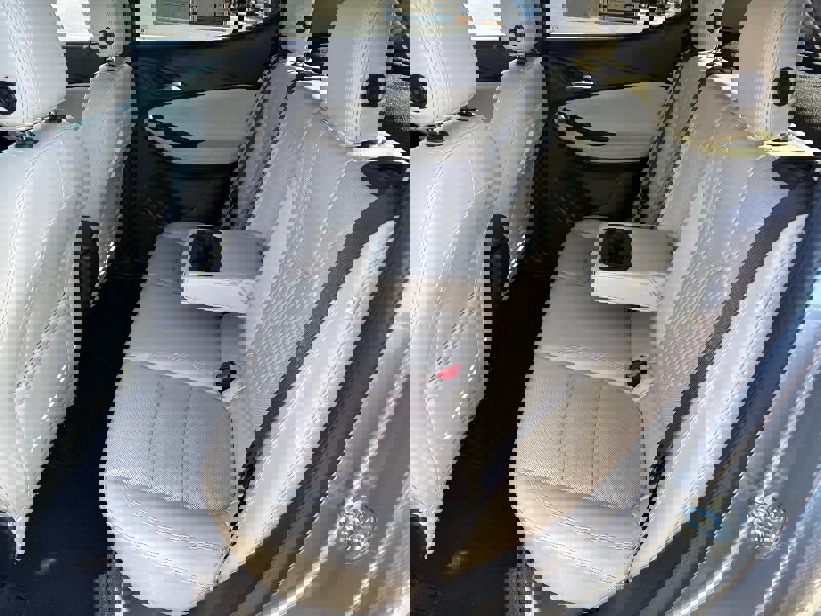 Certified 2024 Buick Encore GX Avenir image 18