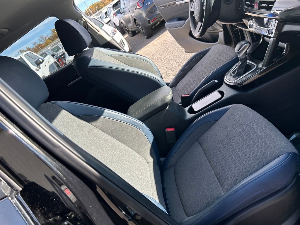 Certified 2025 Kia Seltos S image 29