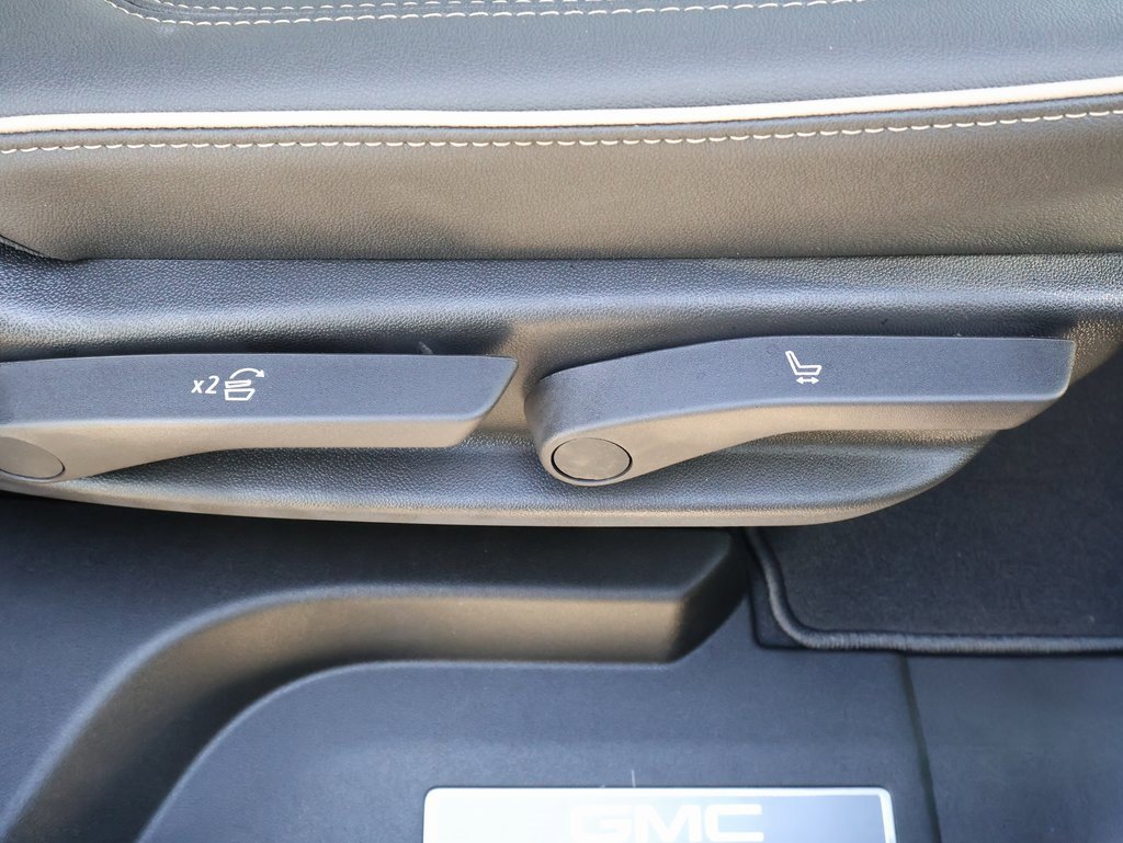 New 2026 GMC Yukon Elevation image 40