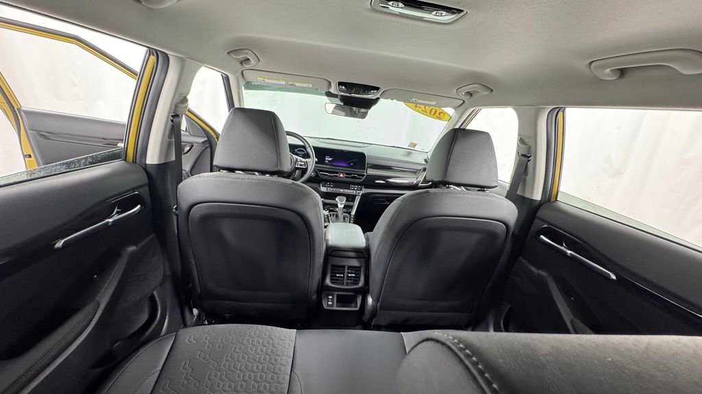 Used 2024 Kia Seltos S image 17