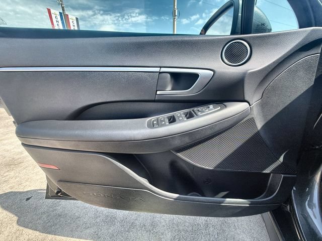 Used 2025 Hyundai Sonata SE FWD image 20
