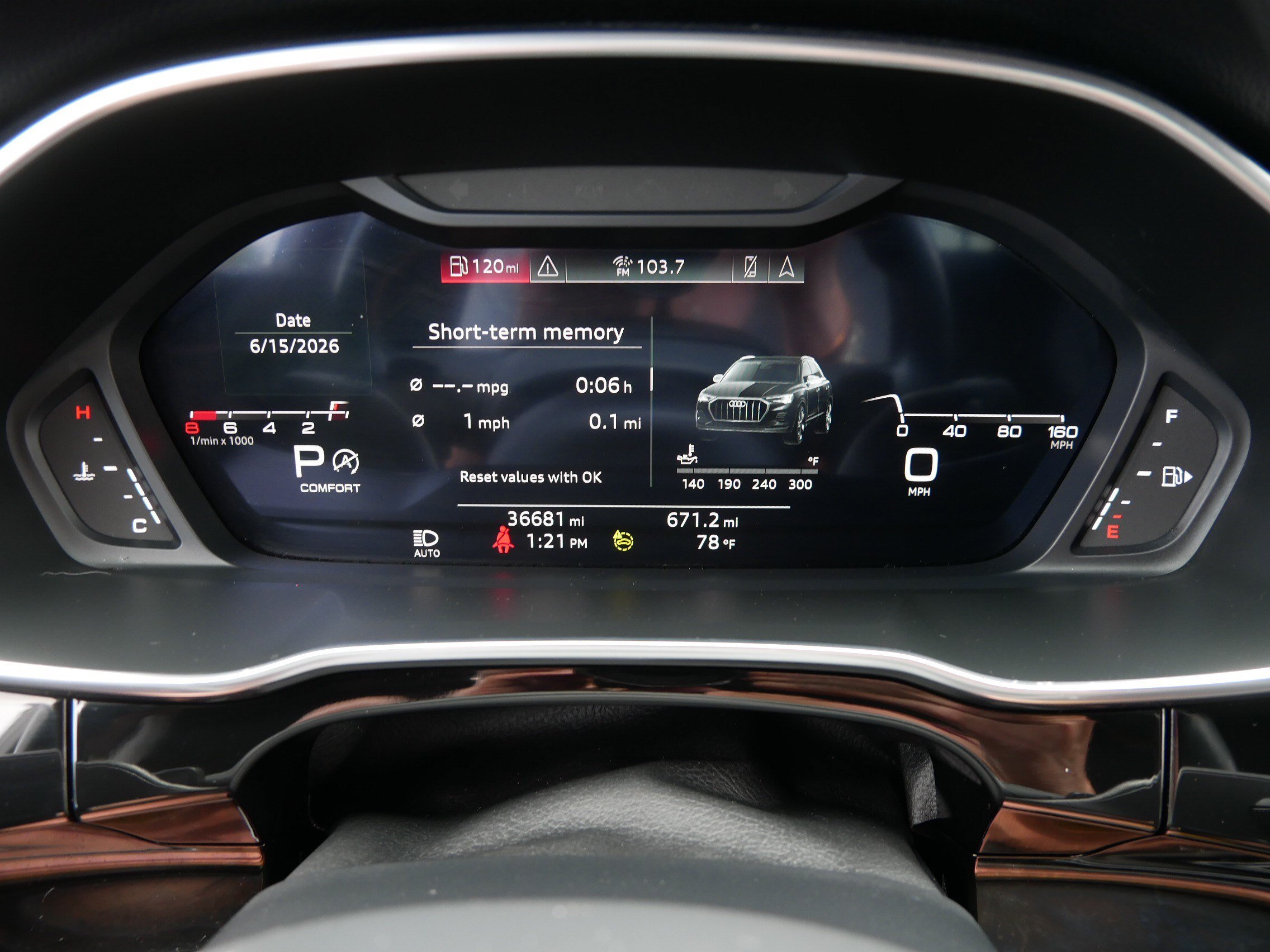 Certified 2022 Audi Q3 2.0T Premium Plus w/ Premium Plus Package AWD/4WD image 21