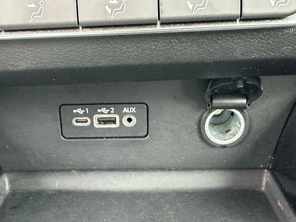 Used 2024 Nissan Altima 2.5 SV image 27