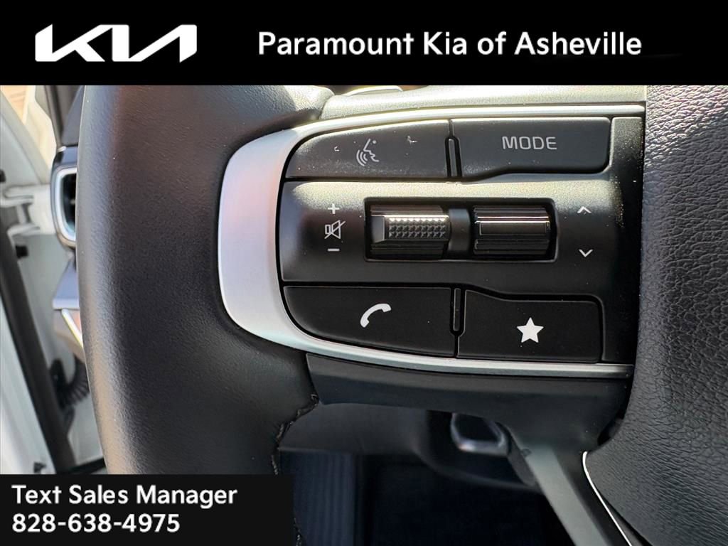Certified 2025 Kia Sportage EX w/ EX Premium Package image 12