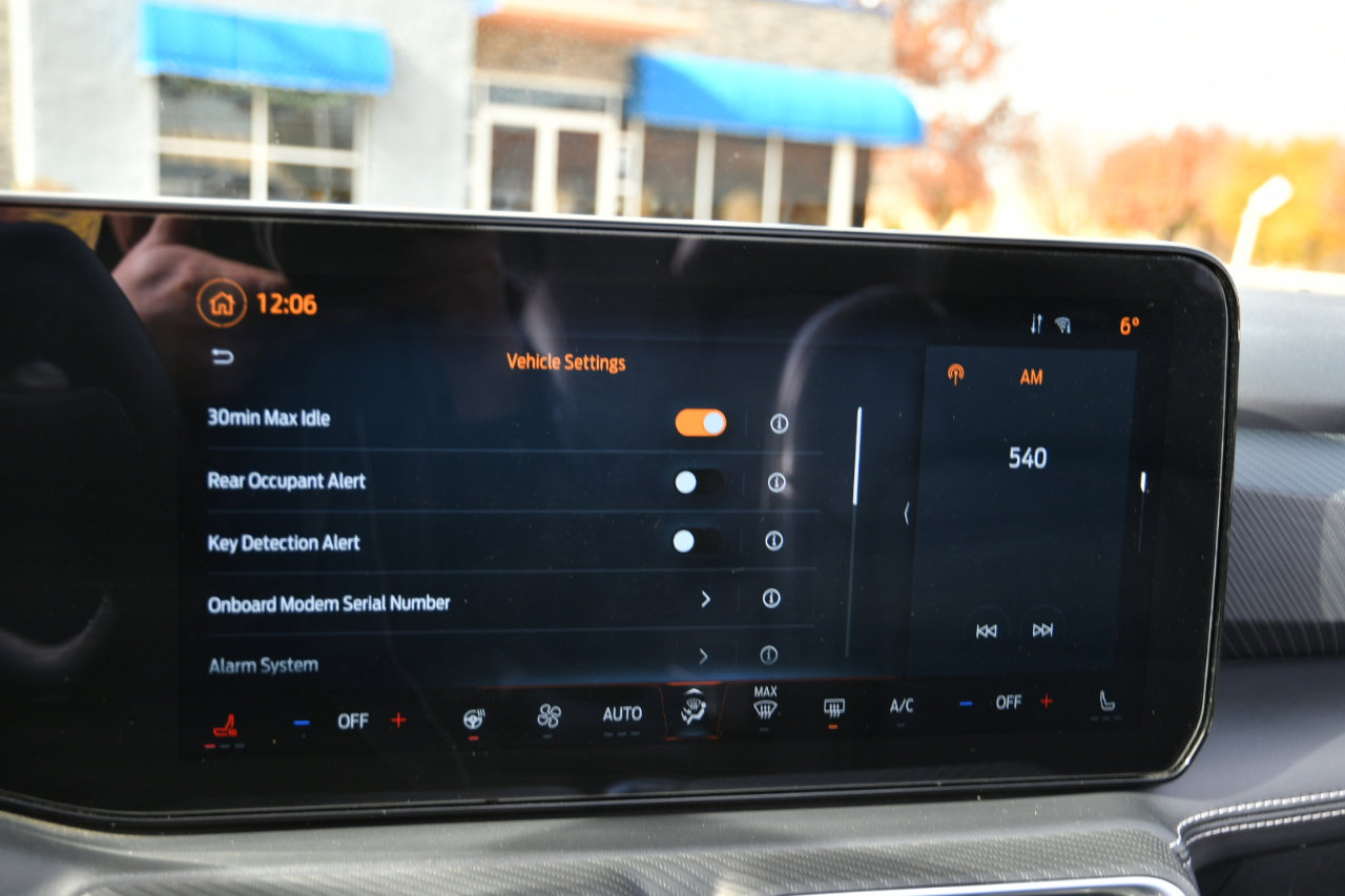 Used 2025 Ford Mustang Premium image 16