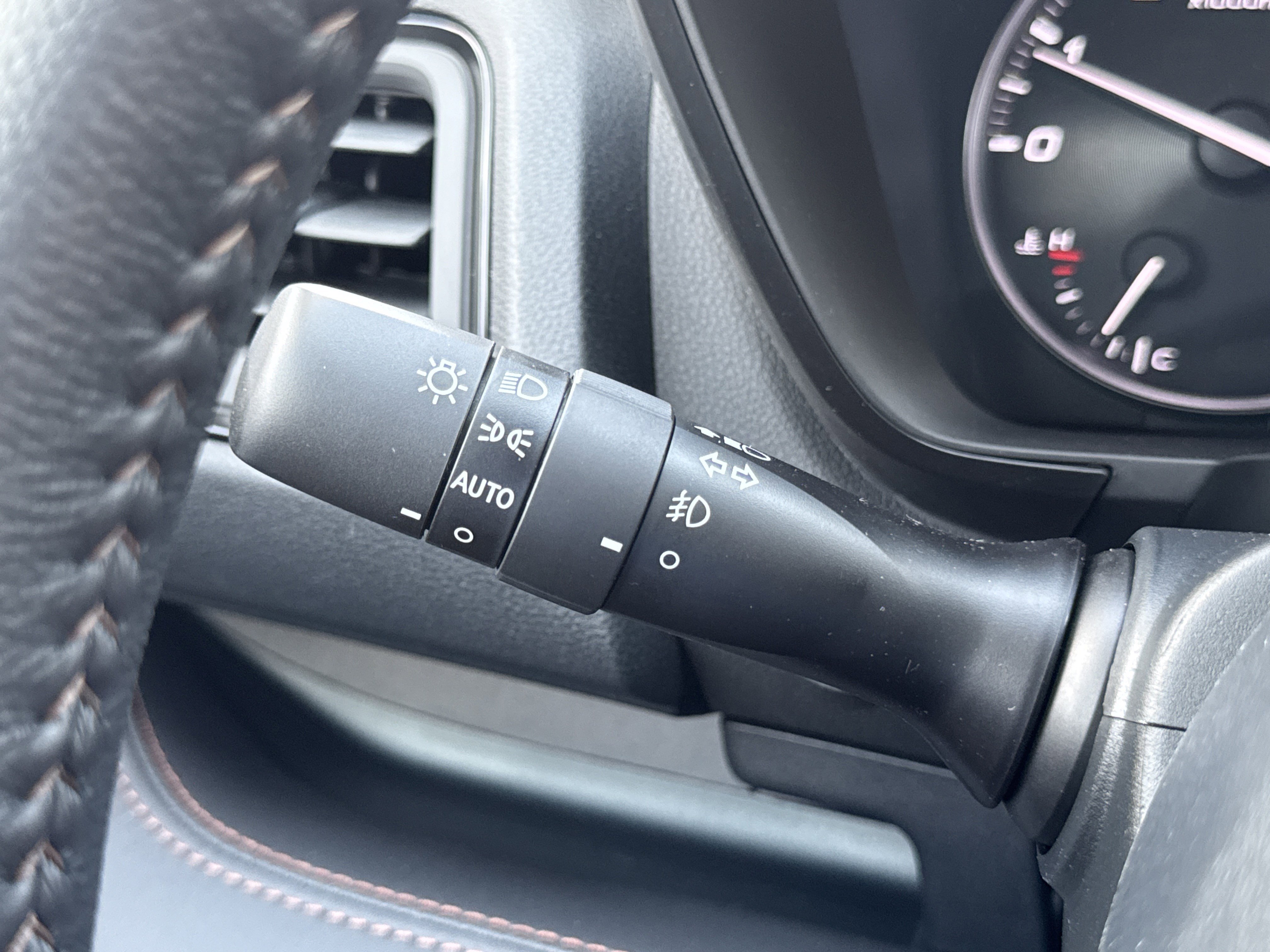 New 2026 Subaru Ascent Limited Bronze image 17