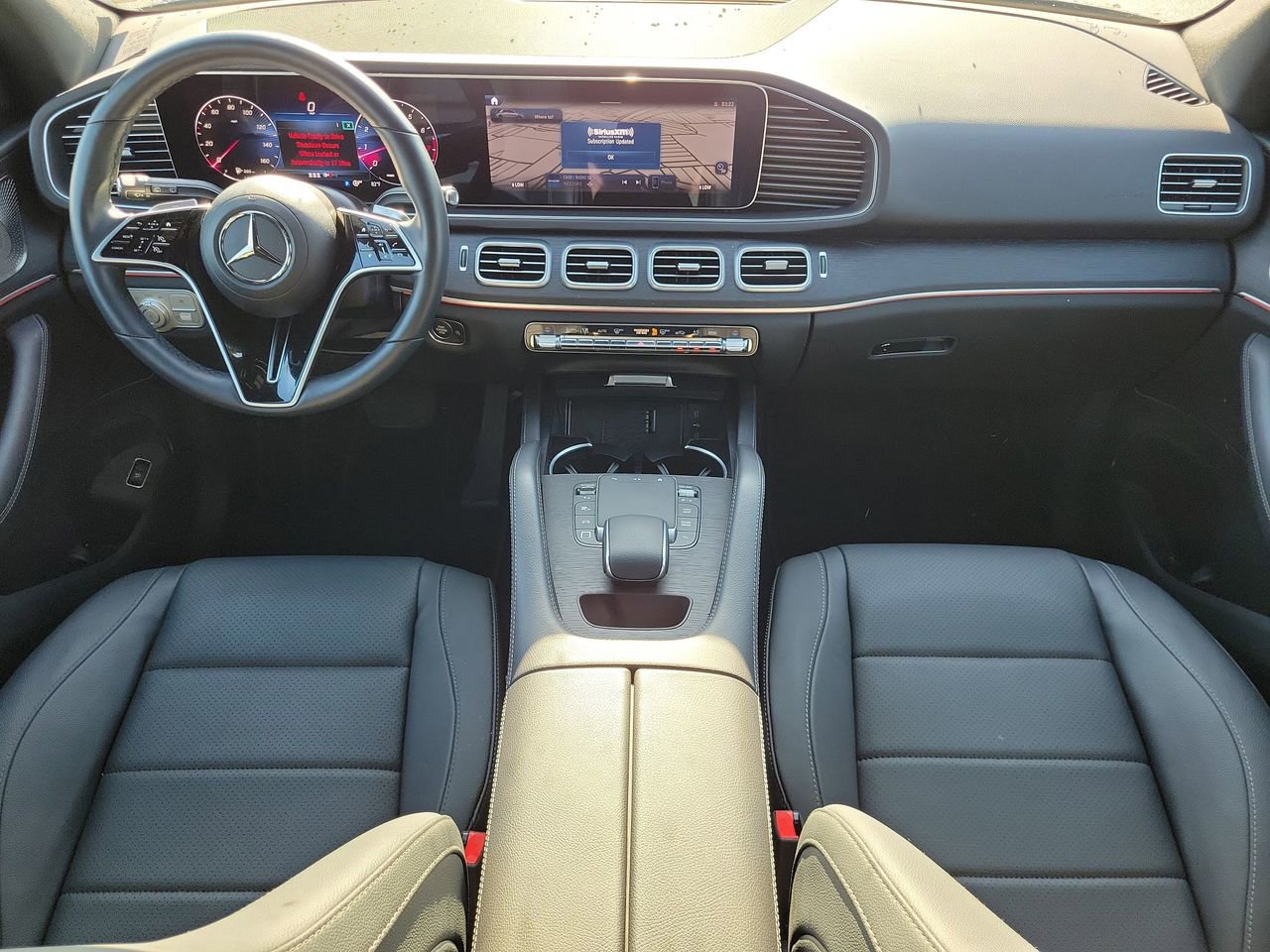 Used 2025 Mercedes-Benz GLE 350 4MATIC image 14