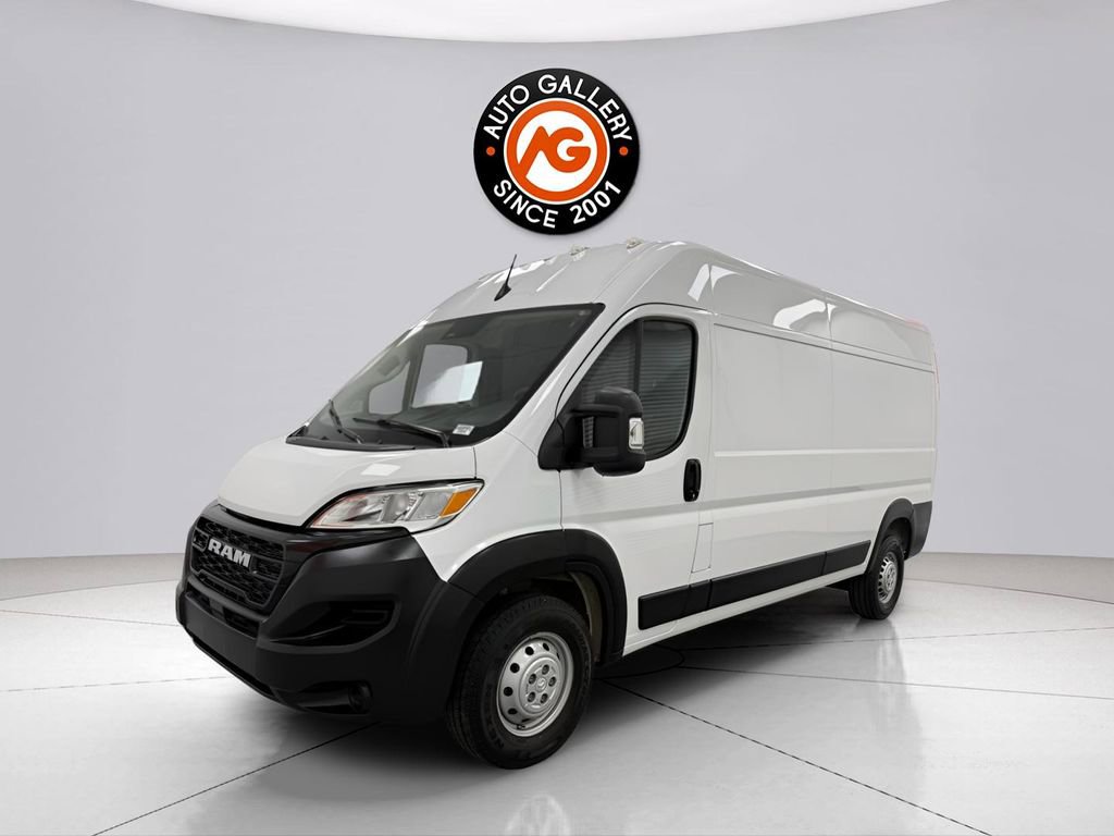 Used 2025 RAM ProMaster 2500 w/ Convenience Group image 3