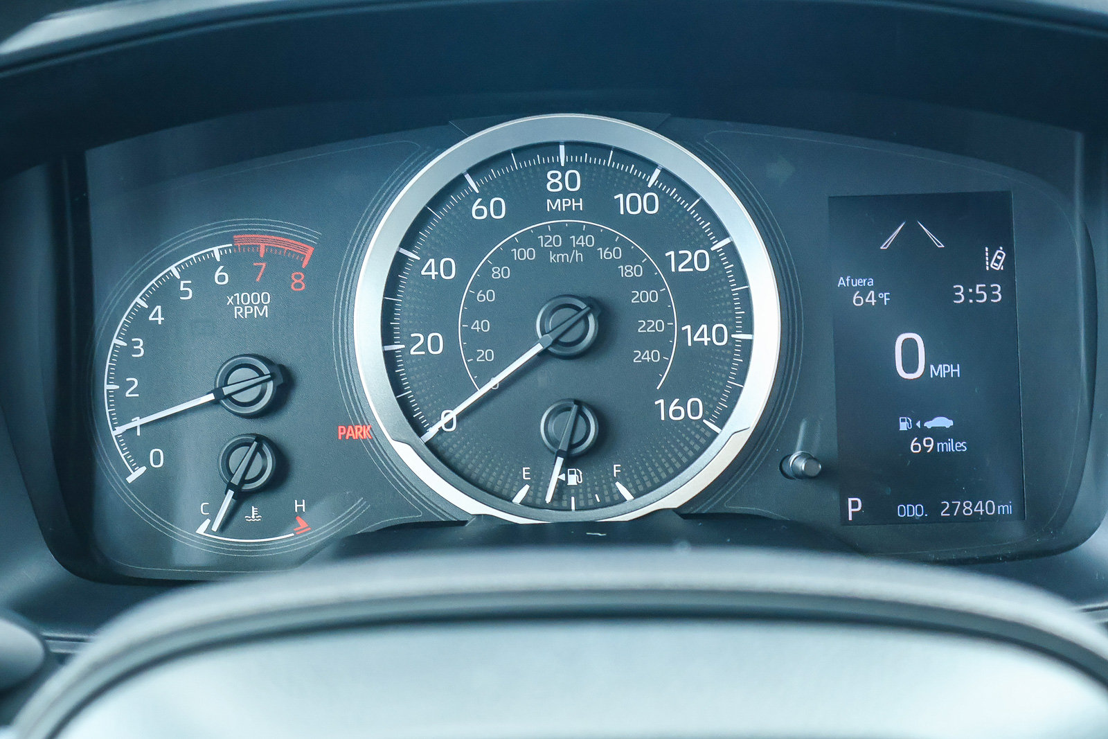 Used 2020 Toyota Corolla LE FWD image 11