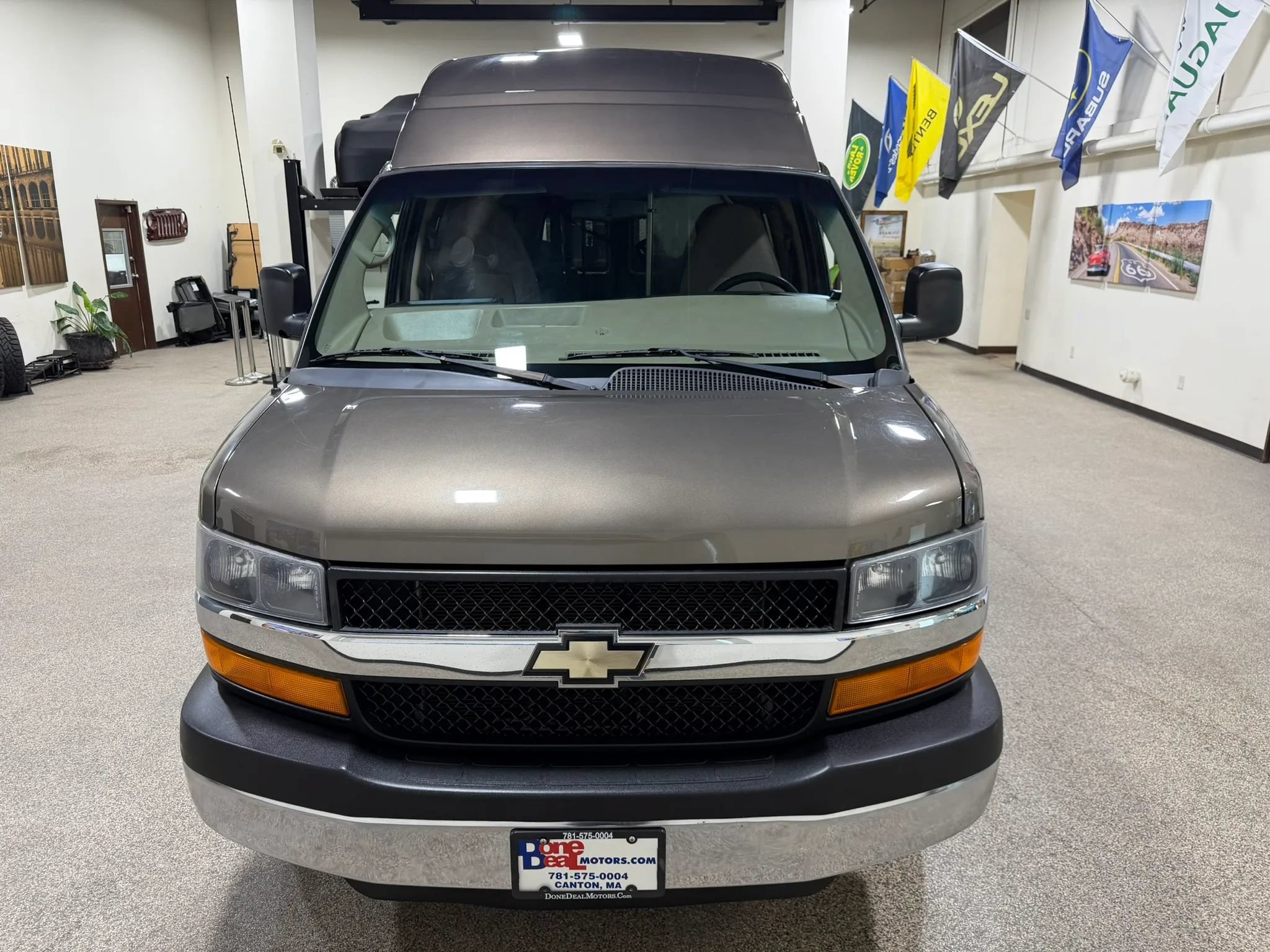 Used 2014 Chevrolet Express 3500 LT w/ LT Preferred Equipment Group RWD image 11