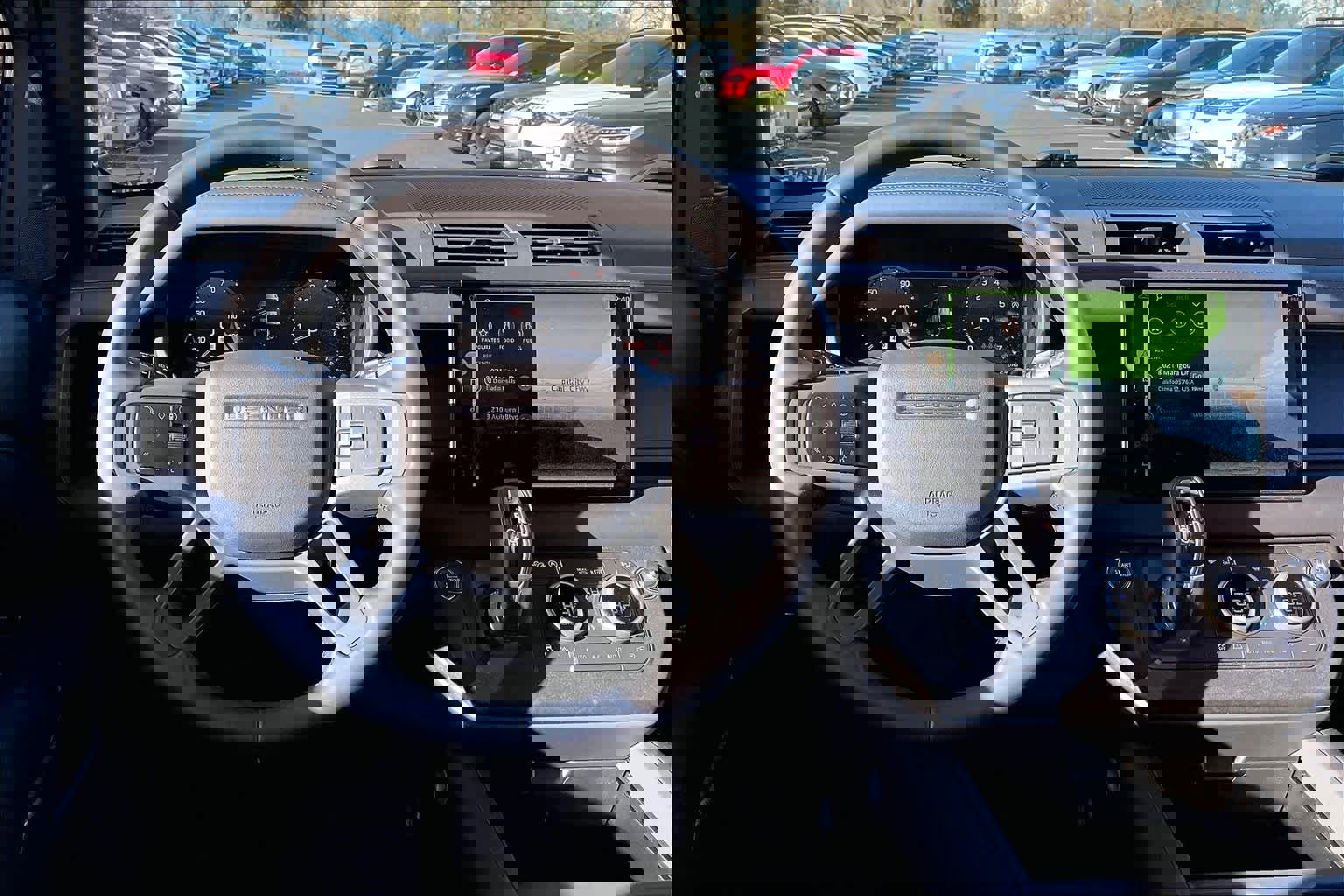 Used 2025 Land Rover Defender 110 S image 7