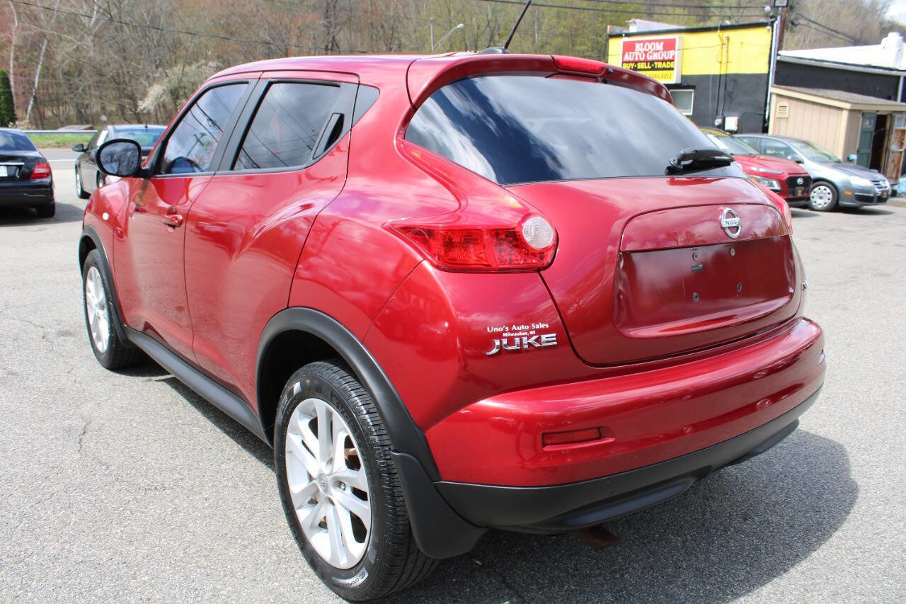 Used 2011 Nissan Juke SV w/ Interior Illumination Pkg image 10