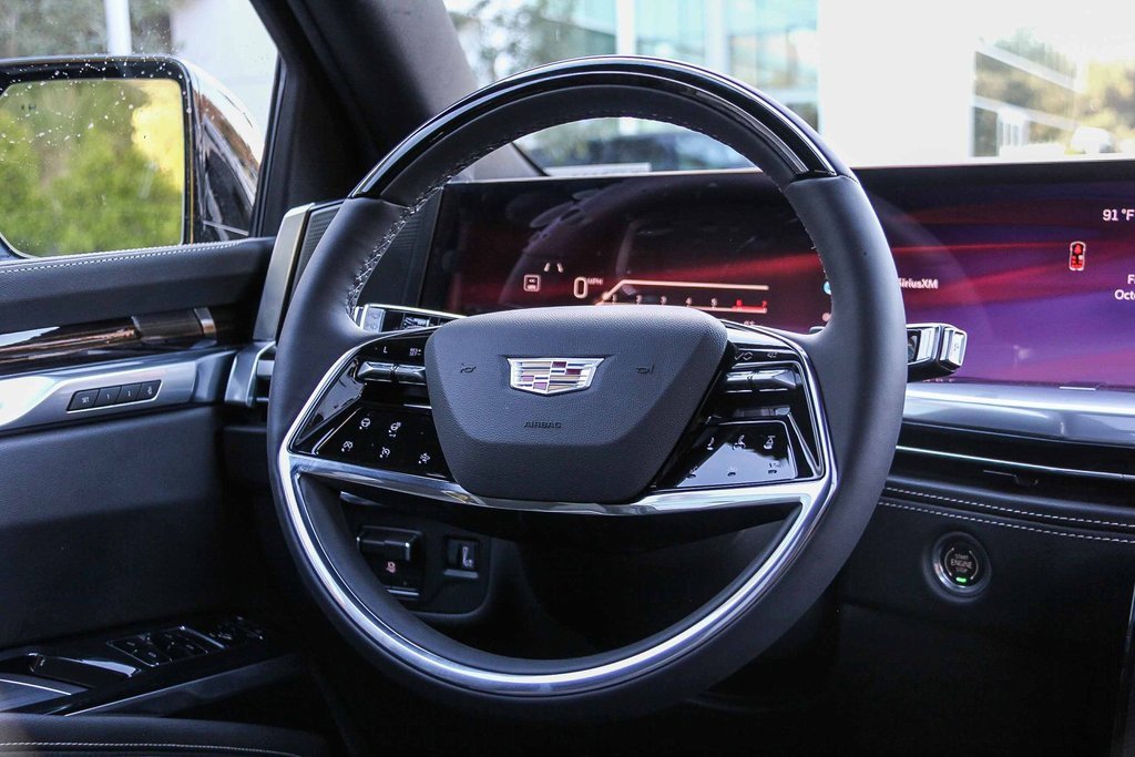 Used 2026 Cadillac Escalade Luxury image 16