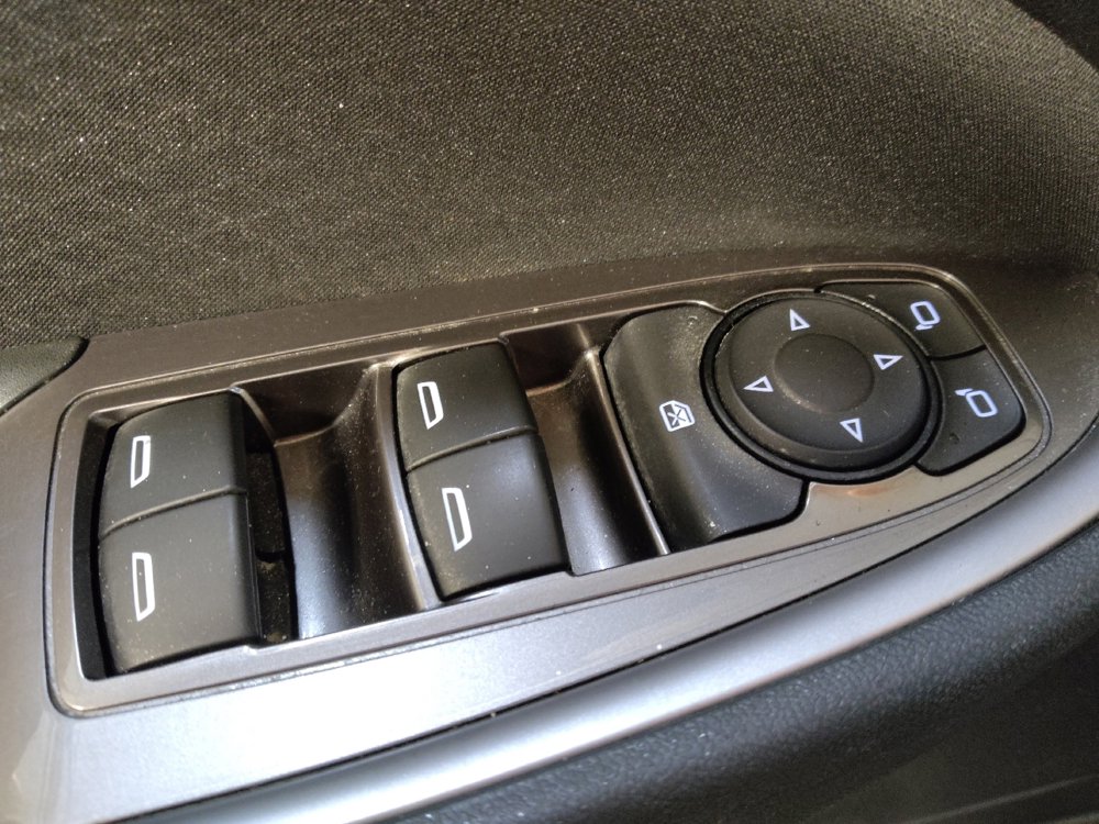 Used 2021 Chevrolet Malibu LS FWD image 27