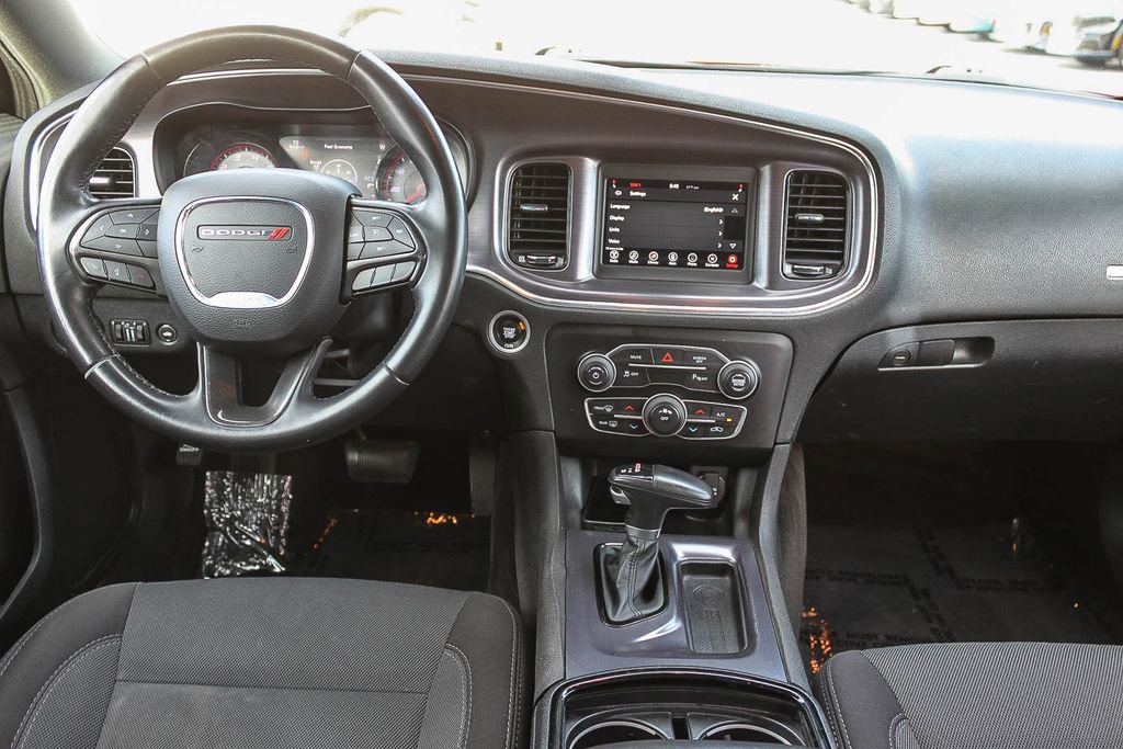 Used 2018 Dodge Charger SXT w/ Blacktop Package image 14