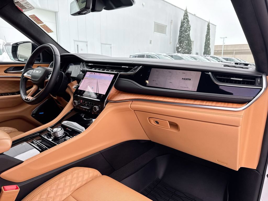 Used 2022 Jeep Grand Cherokee L Summit image 30