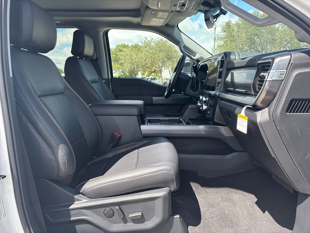 New 2026 Ford F250 Lariat image 30